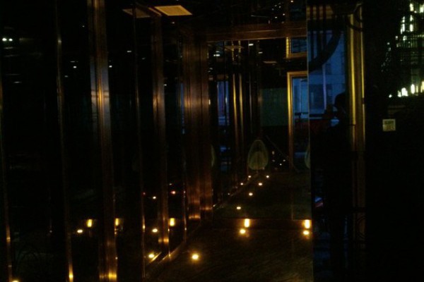 山城之夜,凌晨重庆的烟火气 山城之夜,凌晨重庆的烟火气