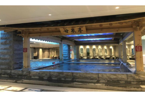 重庆泳康桑拿泳池价格，性价比高不贵！